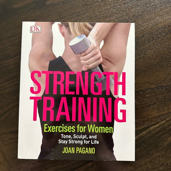 Strength Training Book for Women - Picture 1 of 3